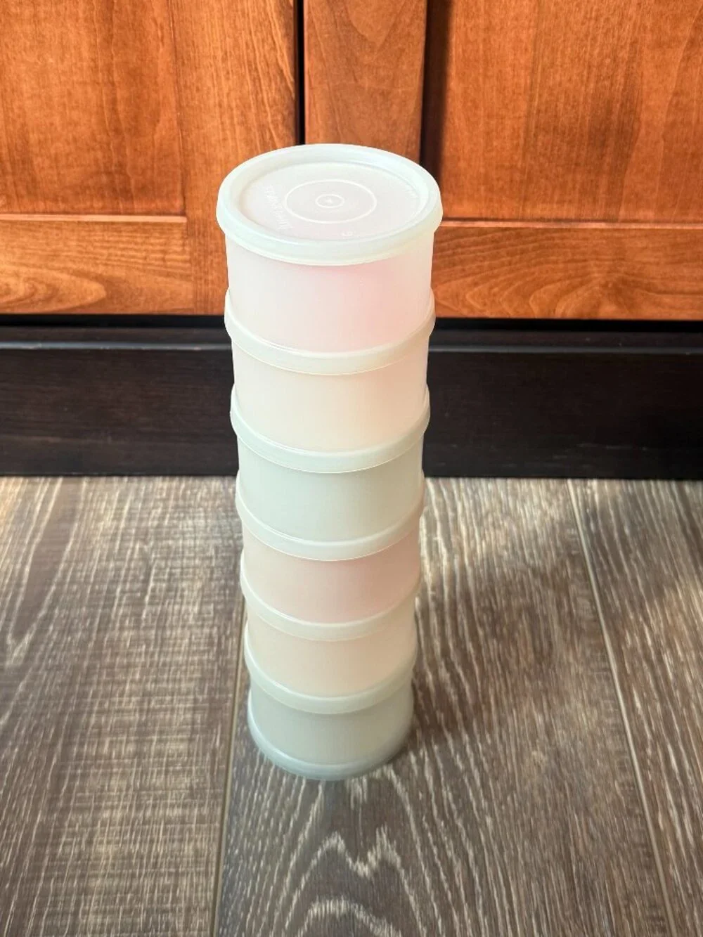 Tupperware vintage ice